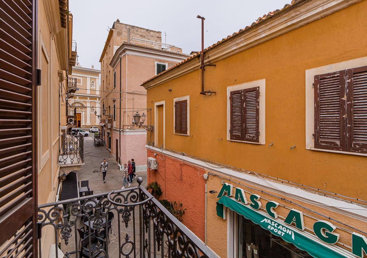Murphy Holiday Home - Residenza Italia La Maddalena  Luaran gambar